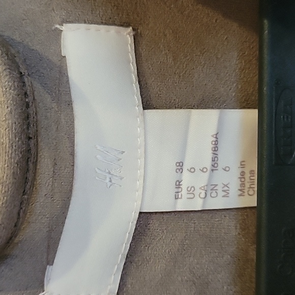 H&M faux suede jacket beige - Picture 2 of 7